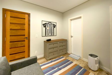 Casa de condomínio à venda com 10000m², 4 quartos e 10 vagas Casa de condomínio à venda com 10000m², 4 quartos e 10 vagasSala de Estar