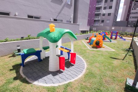 Apartamento para alugar com 38m², 2 quartos e sem vagaÁrea comum - Playground