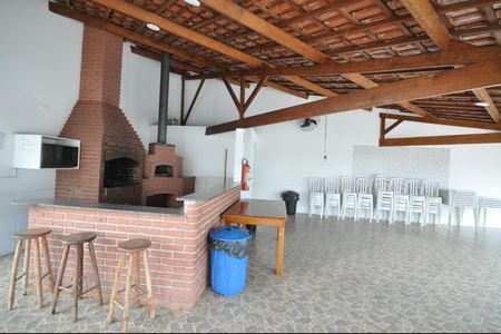 Apartamento à venda com 60m², 2 quartos e 1 vagaÁrea comum - Churrasqueira