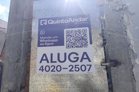 Casa para alugar com 37m², 2 quartos e sem vaga Casa para alugar com 37m², 2 quartos e sem vagaFachada