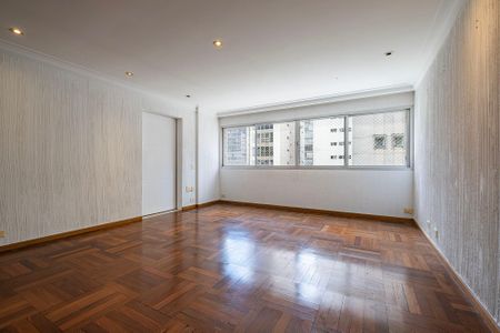 Apartamento à venda com 161m², 3 quartos e 1 vaga Apartamento à venda com 161m², 3 quartos e 1 vagaSala
