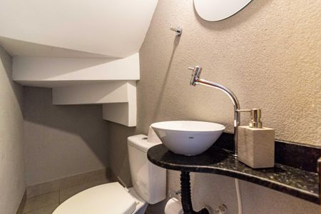 Casa à venda com 61m², 2 quartos e 1 vaga Casa à venda com 61m², 2 quartos e 1 vagaLavabo