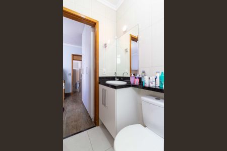 Casa à venda com 61m², 2 quartos e 1 vaga Casa à venda com 61m², 2 quartos e 1 vagaBanheiro Suíte 2