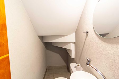 Casa à venda com 61m², 2 quartos e 1 vaga Casa à venda com 61m², 2 quartos e 1 vagaLavabo