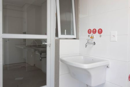Apartamento à venda com 63m², 2 quartos e 1 vagaÁrea de Serviço