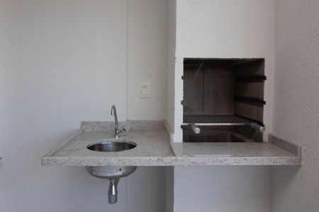 Apartamento à venda com 63m², 2 quartos e 1 vagaChurrasqueira - Varanda
