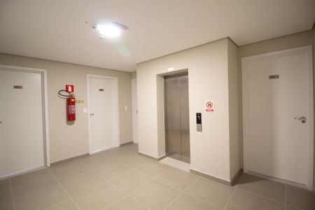 Apartamento à venda com 63m², 2 quartos e 1 vagaHall de entrada