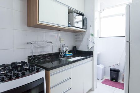 Apartamento à venda com 55m², 2 quartos e 1 vaga Apartamento à venda com 55m², 2 quartos e 1 vagaCozinha