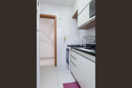 Apartamento à venda com 55m², 2 quartos e 1 vaga Apartamento à venda com 55m², 2 quartos e 1 vagaCozinha