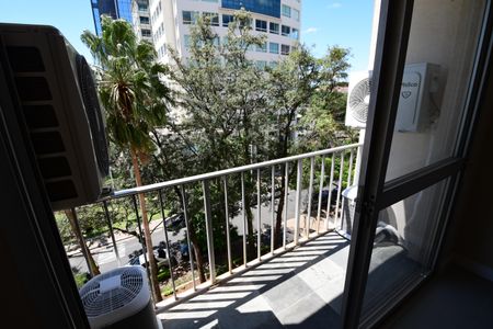 Sala - Sacada de apartamento à venda com 3 quartos, 100m² em Cambuí, Campinas