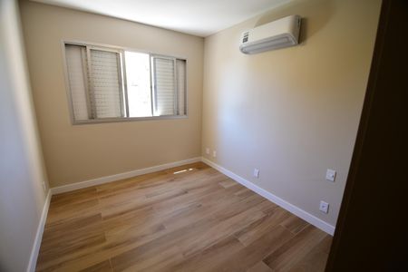 Apartamento à venda com 100m², 3 quartos e 1 vagaQuarto 2