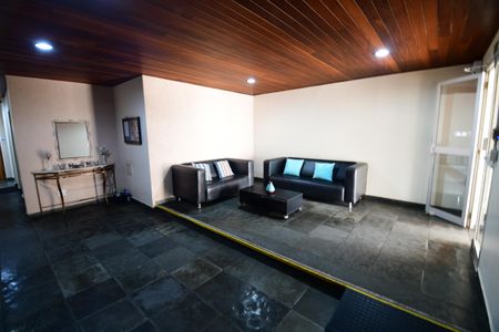 Apartamento à venda com 100m², 3 quartos e 1 vagaHall social