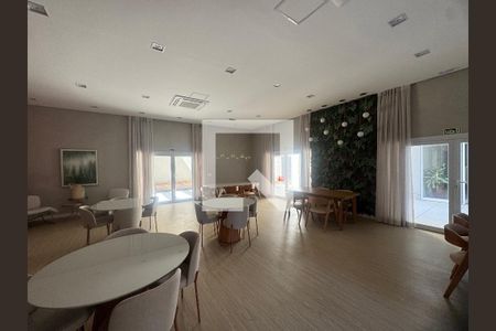 Apartamento à venda com 48m², 2 quartos e 1 vaga Apartamento à venda com 48m², 2 quartos e 1 vagaÁrea comum - Salão de festas