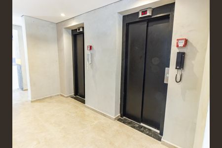 Apartamento para alugar com 50m², 2 quartos e 1 vagaÁrea comum - Elevadores