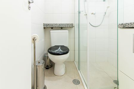 Apartamento para alugar com 97m², 2 quartos e 2 vagas Apartamento para alugar com 97m², 2 quartos e 2 vagasBanheiro
