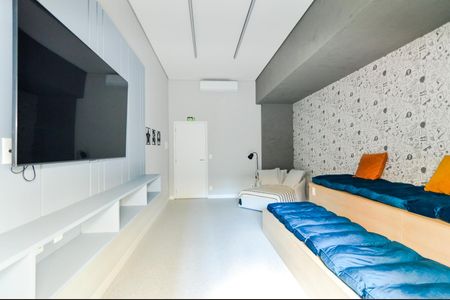 Studio à venda com 48m², 1 quarto e 1 vagaÁrea comum 