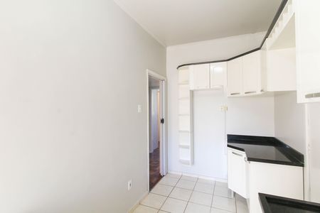 Apartamento para alugar com 80m², 3 quartos e sem vagaCozinha