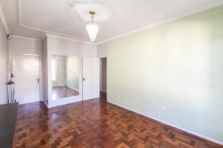 Sala de apartamento à venda com 3 quartos, 80m² em Centro, Canoas