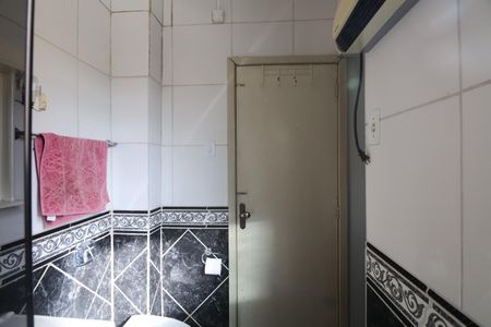 Apartamento para alugar com 80m², 3 quartos e sem vagaBanheiro