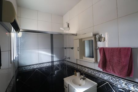 Apartamento para alugar com 80m², 3 quartos e sem vagaBanheiro