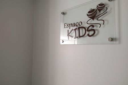 Apartamento à venda com 138m², 2 quartos e 2 vagas Apartamento à venda com 138m², 2 quartos e 2 vagasBrinquedoteca