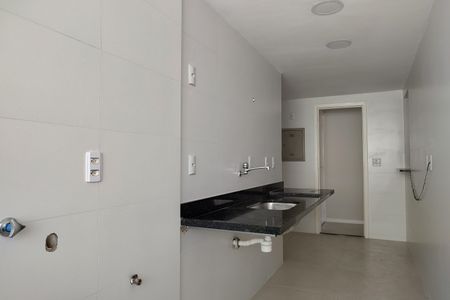 Apartamento à venda com 138m², 2 quartos e 2 vagas Apartamento à venda com 138m², 2 quartos e 2 vagasCozinha