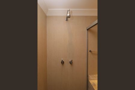 Apartamento à venda com 75m², 1 quarto e 2 vagasBanheiro da Suíte