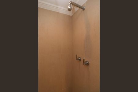Apartamento à venda com 75m², 1 quarto e 2 vagasBanheiro da Suíte