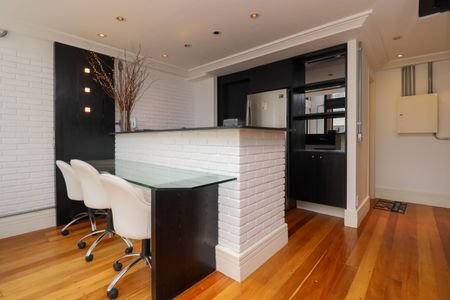 Apartamento à venda com 75m², 1 quarto e 2 vagasSala/Cozinha