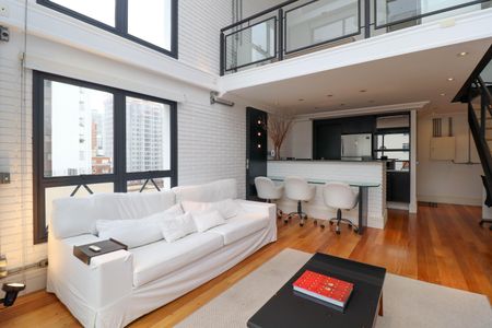 Apartamento à venda com 75m², 1 quarto e 2 vagasSala/Cozinha