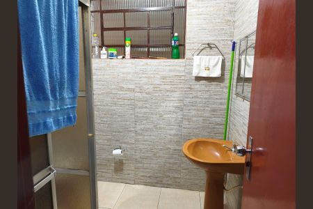 Casa para alugar com 450m², 3 quartos e 3 vagasBanheiro