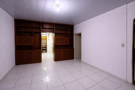 Casa para alugar com 450m², 3 quartos e 3 vagasQuarto