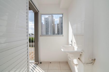 Apartamento para alugar com 58m², 2 quartos e 1 vagaÁrea de Serviço