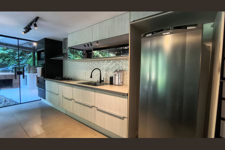 Casa de condomínio para alugar com 100m², 2 quartos e 3 vagasCozinha