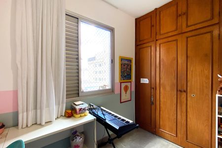 Apartamento à venda com 180m², 4 quartos e 3 vagasQuarto 4