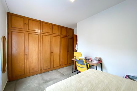 Apartamento à venda com 180m², 4 quartos e 3 vagasQuarto 2