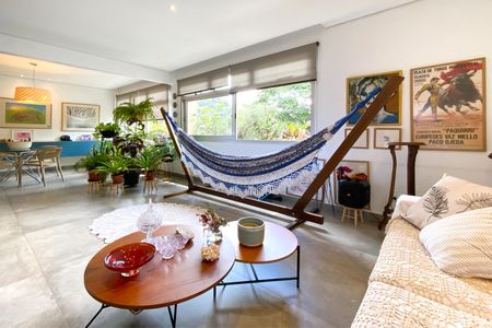 Sala de apartamento à venda com 4 quartos, 180m² em Santo Antônio, Belo Horizonte
