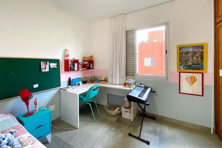 Apartamento à venda com 180m², 4 quartos e 3 vagasQuarto 4