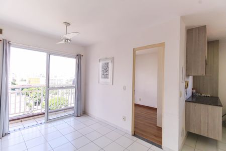 Apartamento para alugar com 50m², 2 quartos e 1 vagaSala/Cozinha