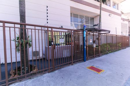 Apartamento para alugar com 50m², 2 quartos e 1 vagaFachada