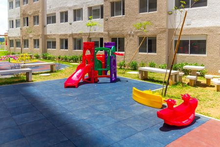 Apartamento para alugar com 34m², 2 quartos e sem vagaÁrea comum - Playground