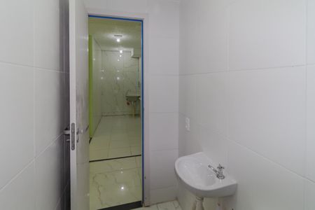 Apartamento para alugar com 34m², 2 quartos e sem vagaBanheiro