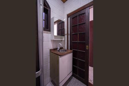 Casa de condomínio para alugar com 130m², 2 quartos e 1 vagaBanheiro da Suíte