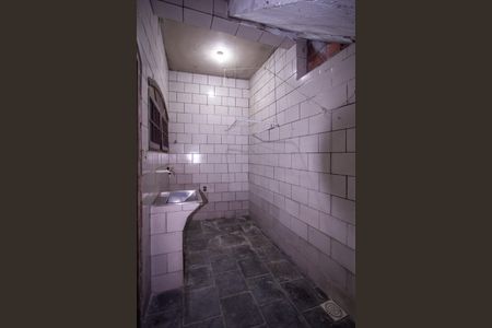 Casa de condomínio para alugar com 130m², 2 quartos e 1 vagaÁrea de Serviço