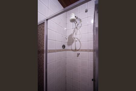 Casa de condomínio para alugar com 130m², 2 quartos e 1 vagaBanheiro da Suíte