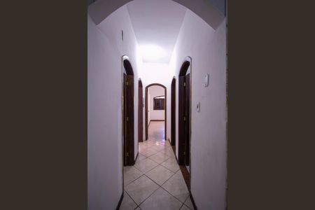 Casa de condomínio para alugar com 130m², 2 quartos e 1 vagaCorredor