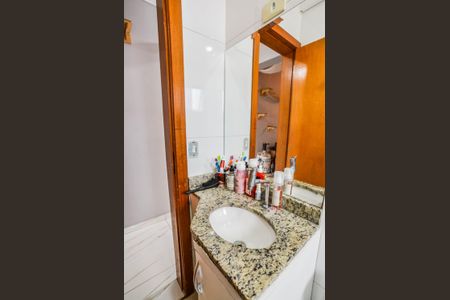 Apartamento à venda com 96m², 3 quartos e 2 vagasBanheiro Corredor