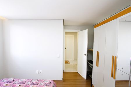 Apartamento à venda com 76m², 3 quartos e 2 vagasQuarto 1 - Suíte