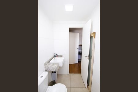 Apartamento à venda com 76m², 3 quartos e 2 vagasBanheiro da Suíte