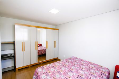 Apartamento à venda com 76m², 3 quartos e 2 vagasQuarto 1 - Suíte